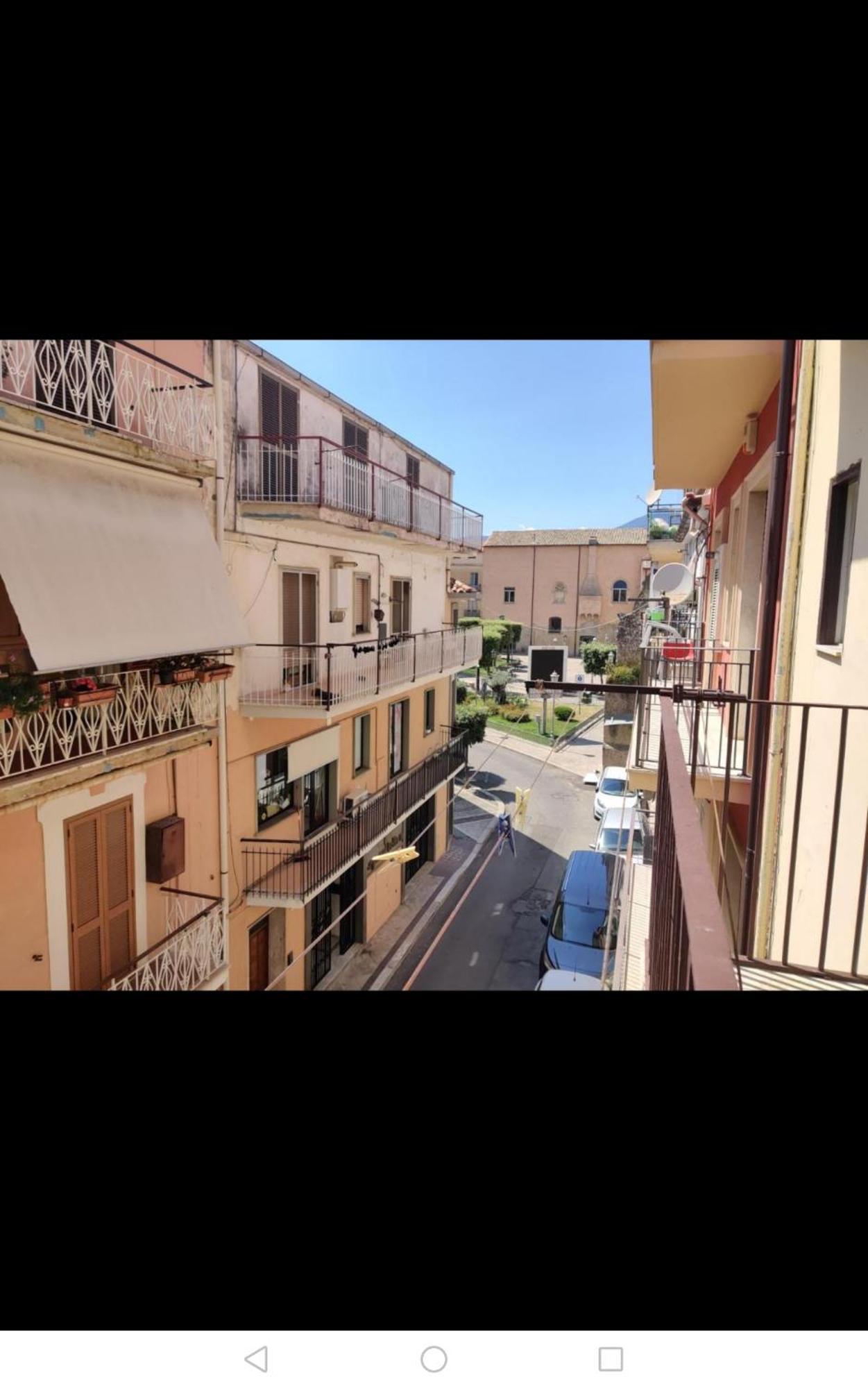 Casa Civita Fondi Bagian luar foto